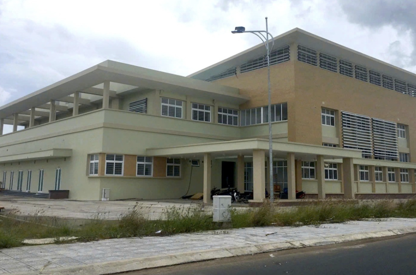 Máy điều trị ung thư hơn 200 tỷ đồng “đắp chiếu” suốt gần 15 năm